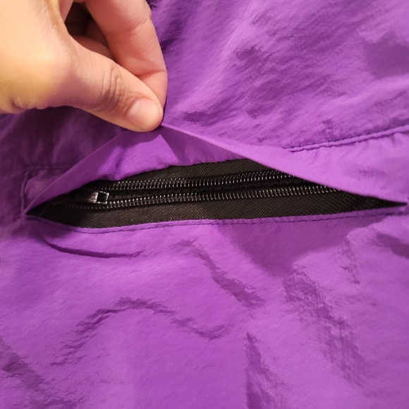 Raised by Wolves men's shorts small - Picture 3 of 7